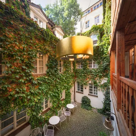 Waldstein 4* Prague