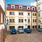 Waldstein Hotell 4*