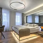 Hotell Waldstein 4*