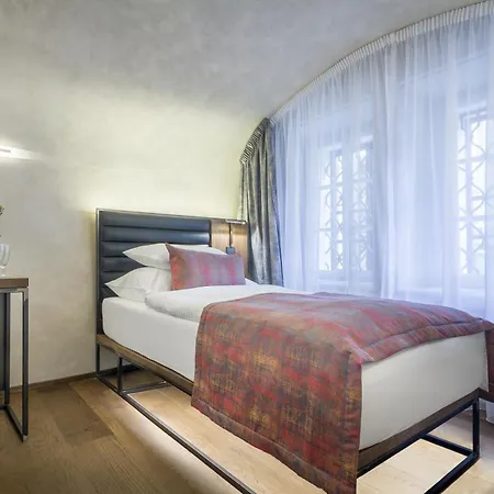 Waldstein Hotel