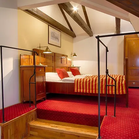 Hotel Waldstein 4*