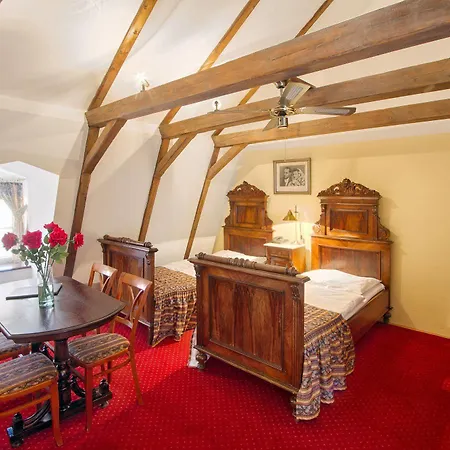 Hotel Waldstein 4*
