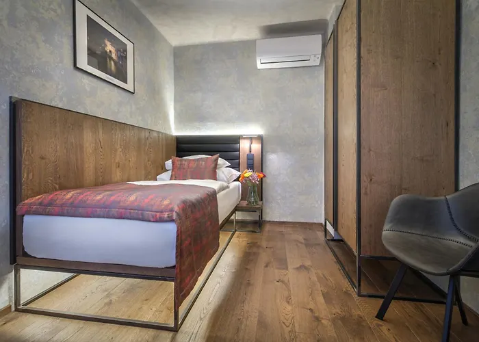 Отель Waldstein