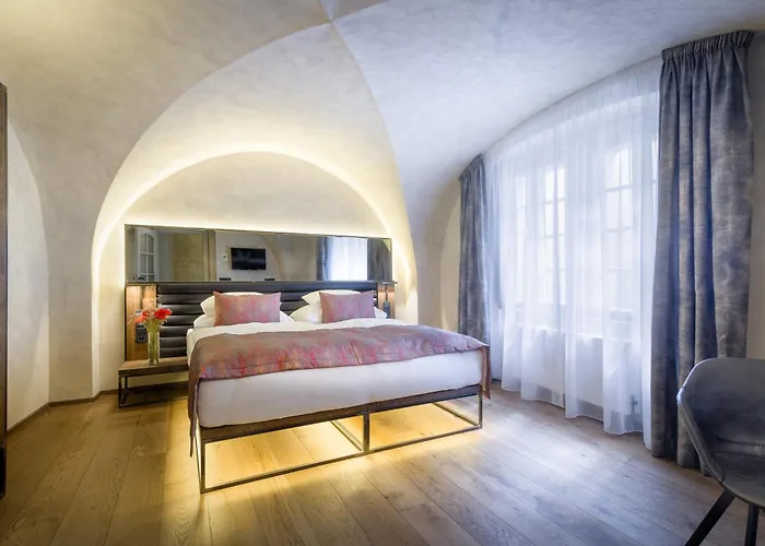 Waldstein 4* Prague