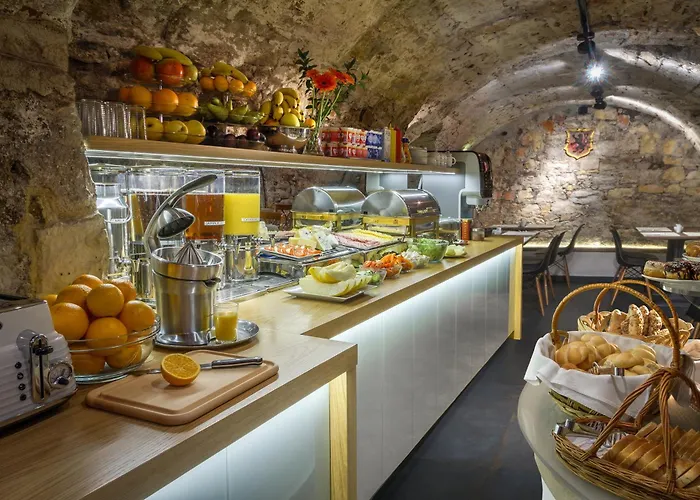 Waldstein Отель