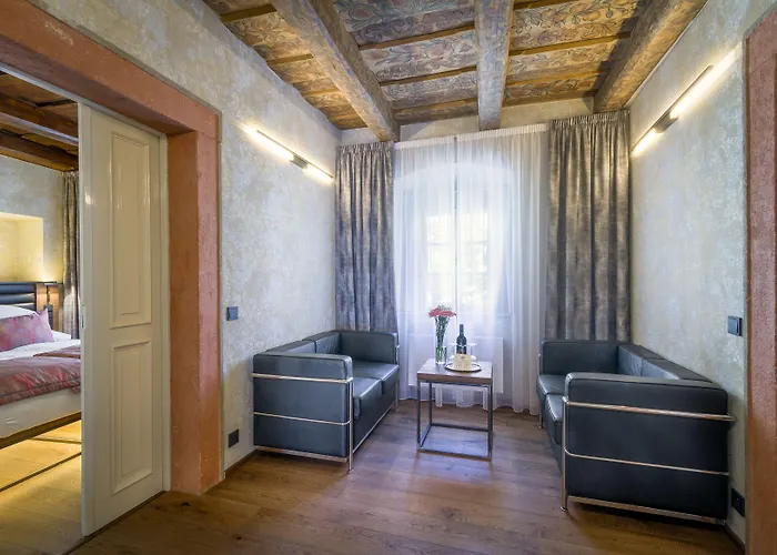 Waldstein Hotel 4*