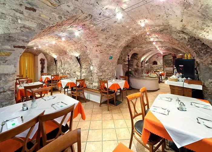 Waldstein Отель